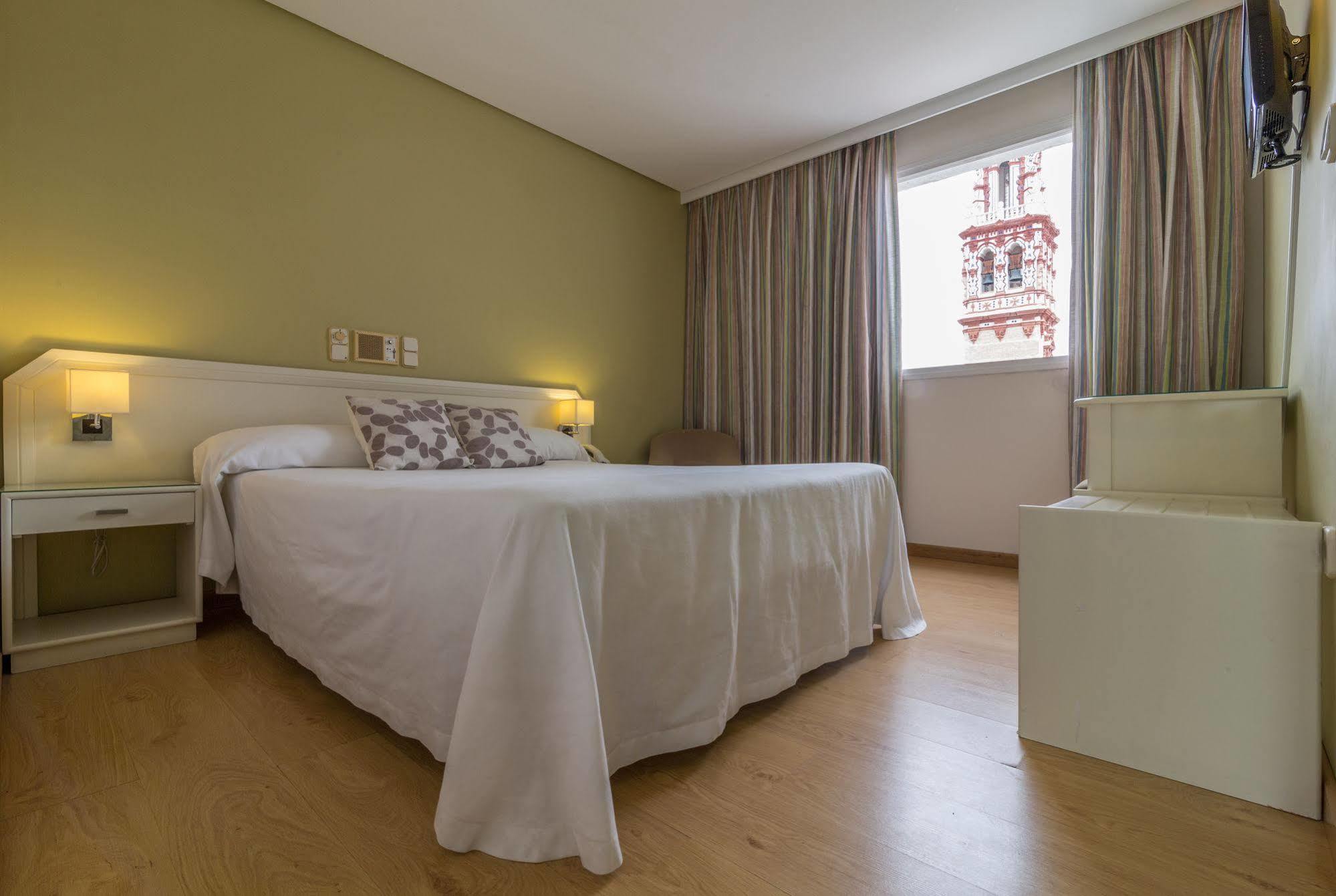 Hotel Plateria Écija Eksteriør bilde